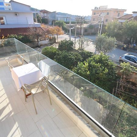 Vision 4 Ksamil Villa Apartments And Rooms Exterior photo