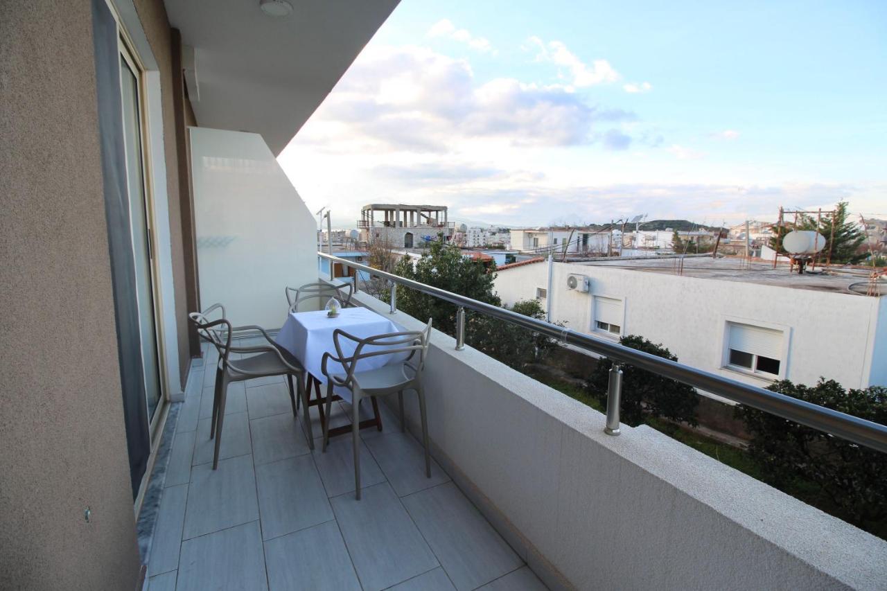Vision 4 Ksamil Villa Apartments And Rooms Exterior photo