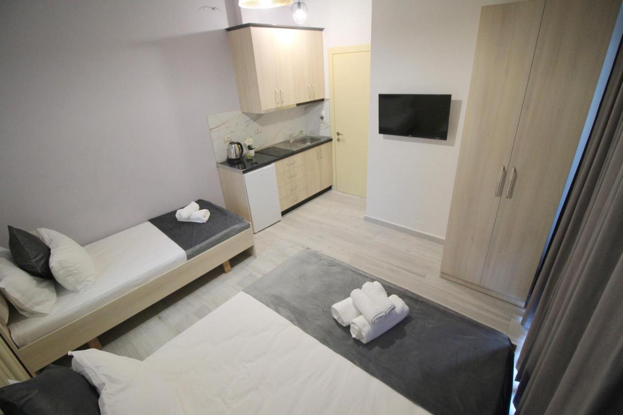 Vision 4 Ksamil Villa Apartments And Rooms Exterior photo