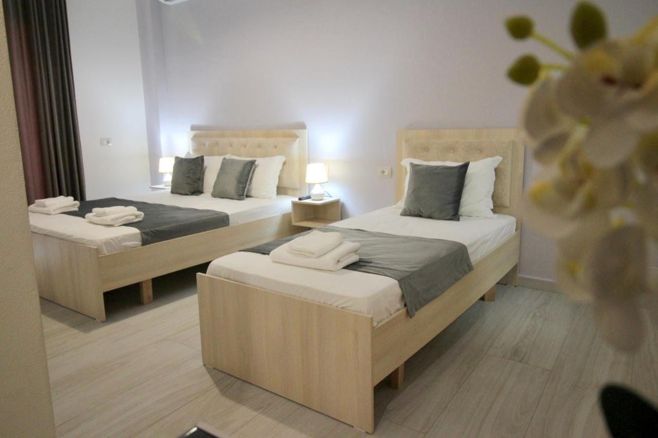 Vision 4 Ksamil Villa Apartments And Rooms Exterior photo