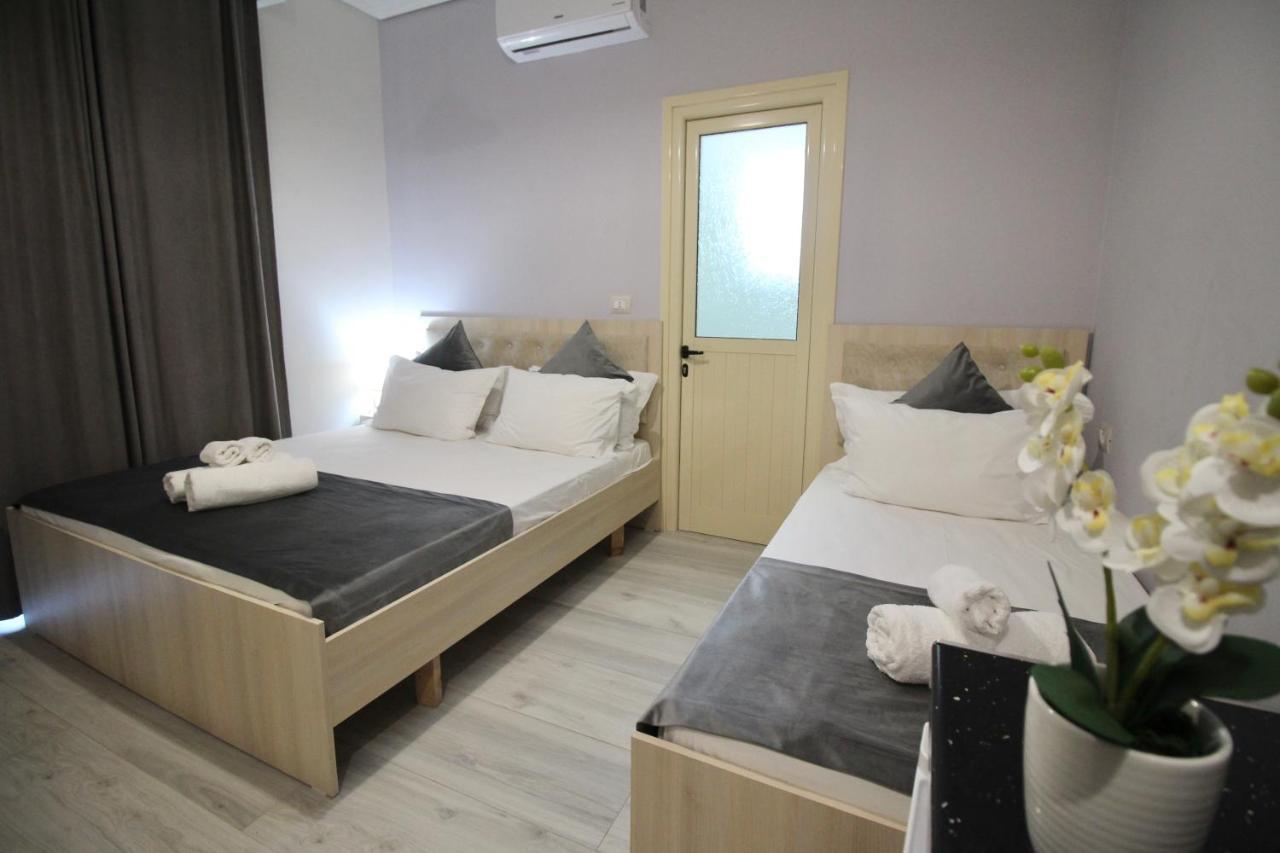 Vision 4 Ksamil Villa Apartments And Rooms Exterior photo