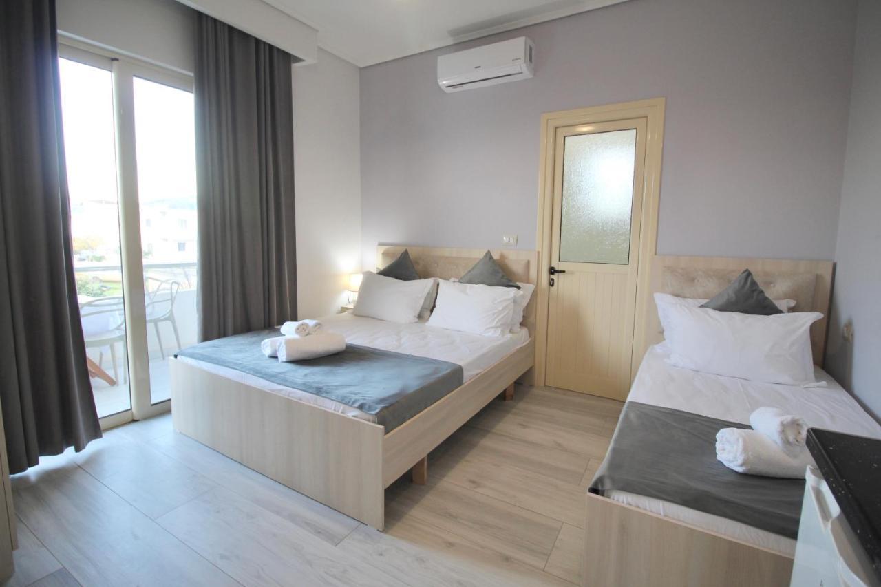 Vision 4 Ksamil Villa Apartments And Rooms Exterior photo