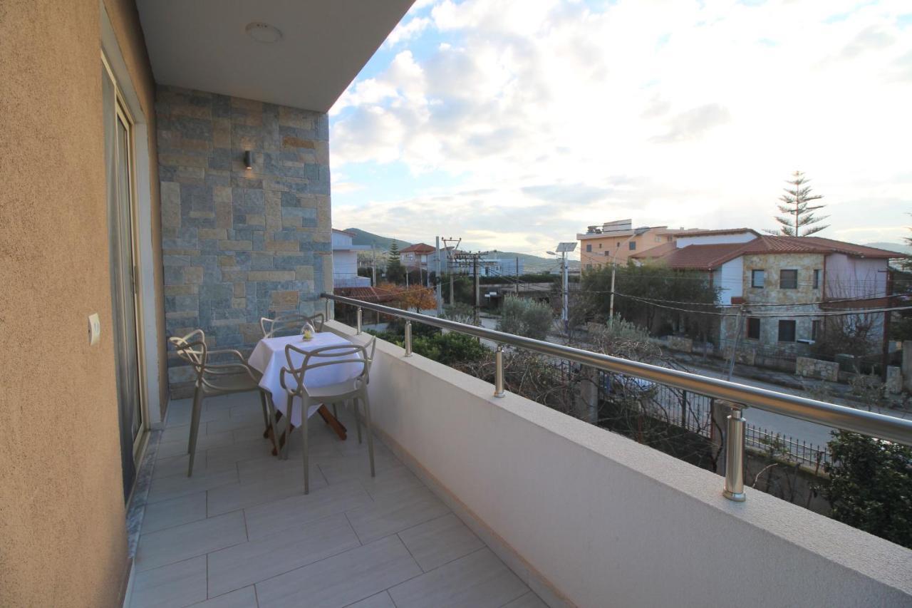 Vision 4 Ksamil Villa Apartments And Rooms Exterior photo
