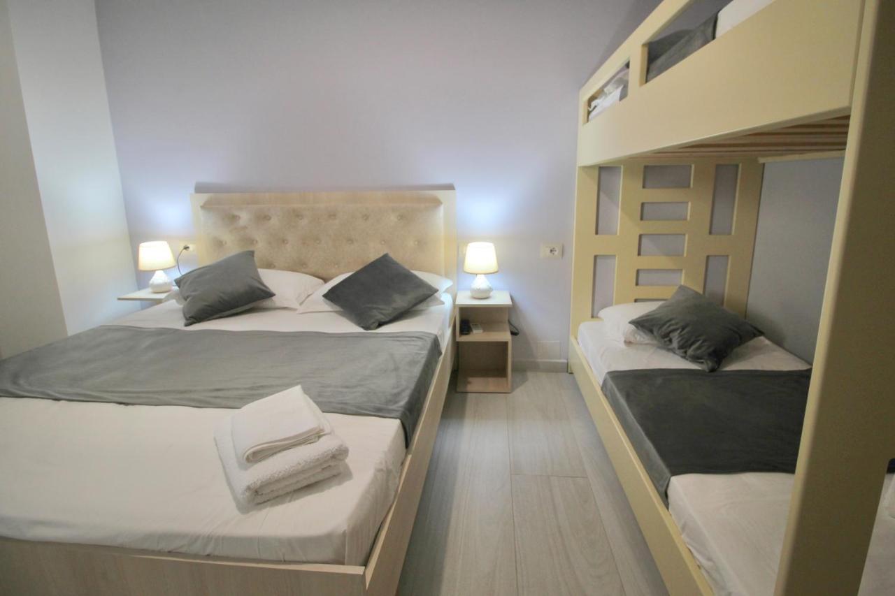 Vision 4 Ksamil Villa Apartments And Rooms Exterior photo